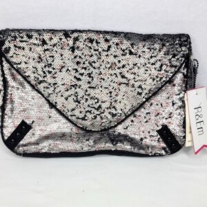 NWT R&Em Sequin Envelope Clutch‎
